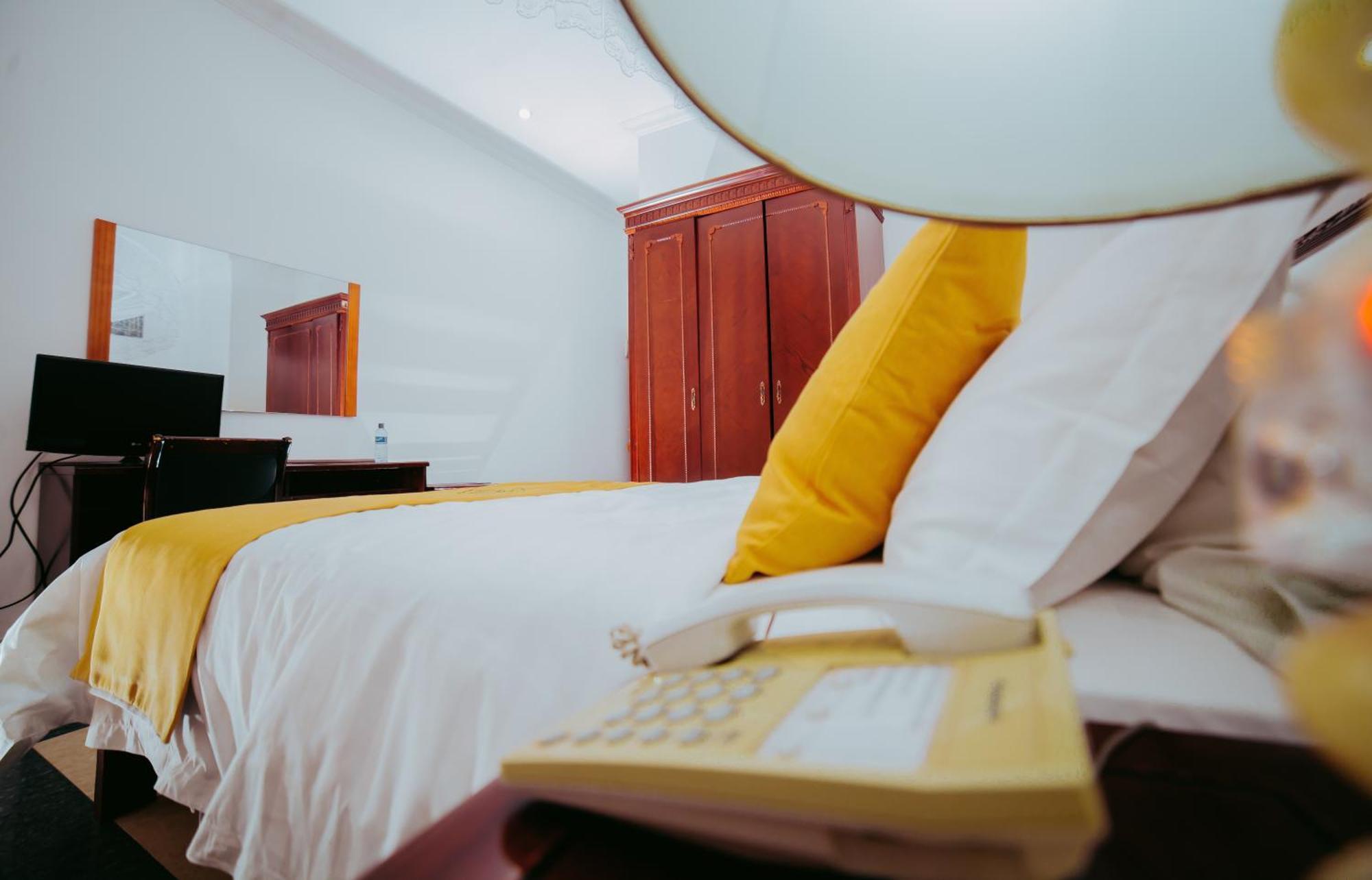 בוג'ומבורה City Hill Hotel מראה חיצוני תמונה