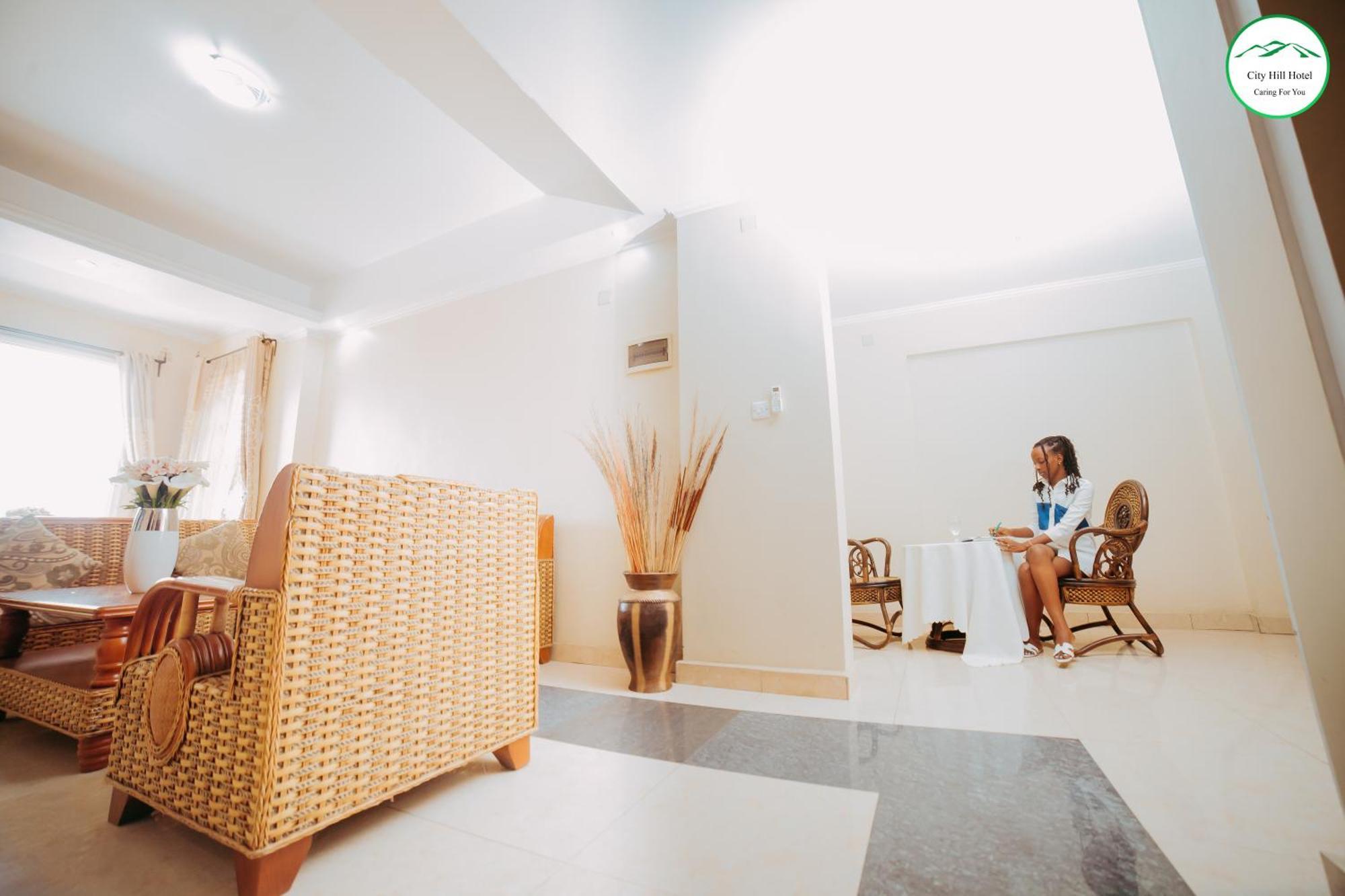 בוג'ומבורה City Hill Hotel מראה חיצוני תמונה